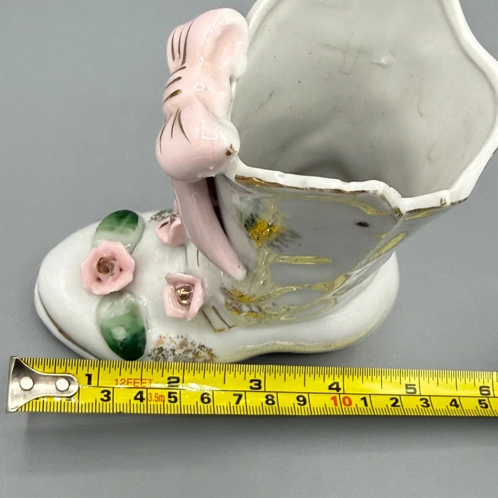 Vintage Porcelain Cowboy Boot Figurine Bud‎ Vase Pink Roses Gold Gilt White 5.5
